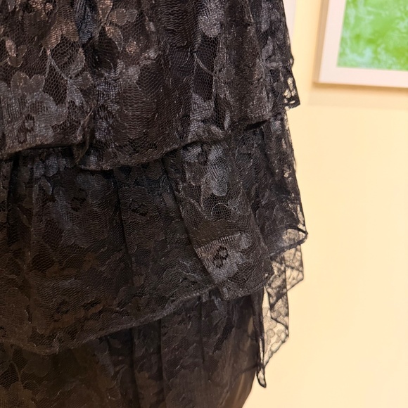Vintage 80s Black Strapless Party Dress Lace Ruffle Skirt Bow Back - Picture 5 of 8